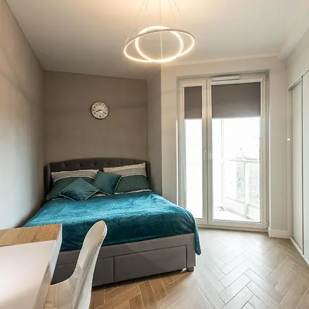 B&W Luxurious Apartment In The Center Of Breslavia Exterior foto